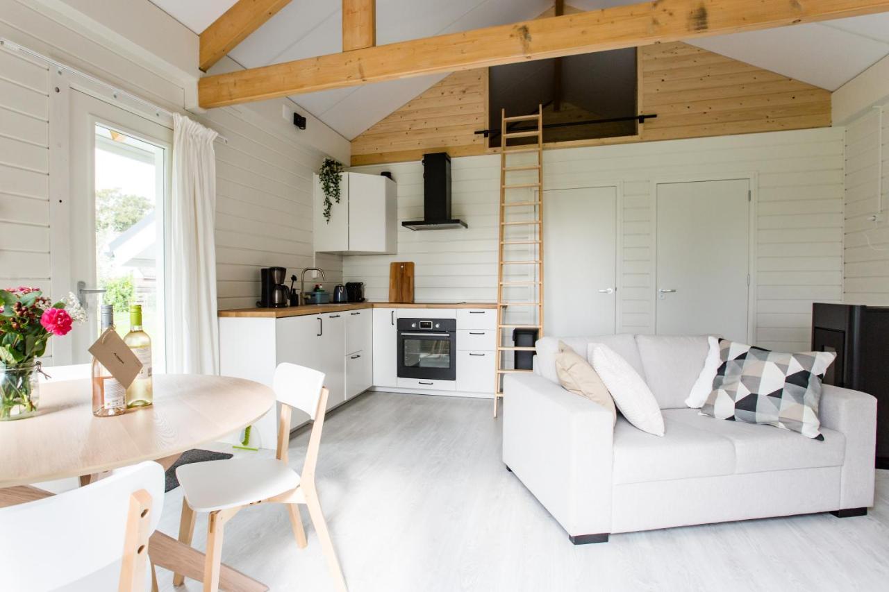 Chalet Met Loft - Vakantiepark De Schreiershoek Доккум Экстерьер фото